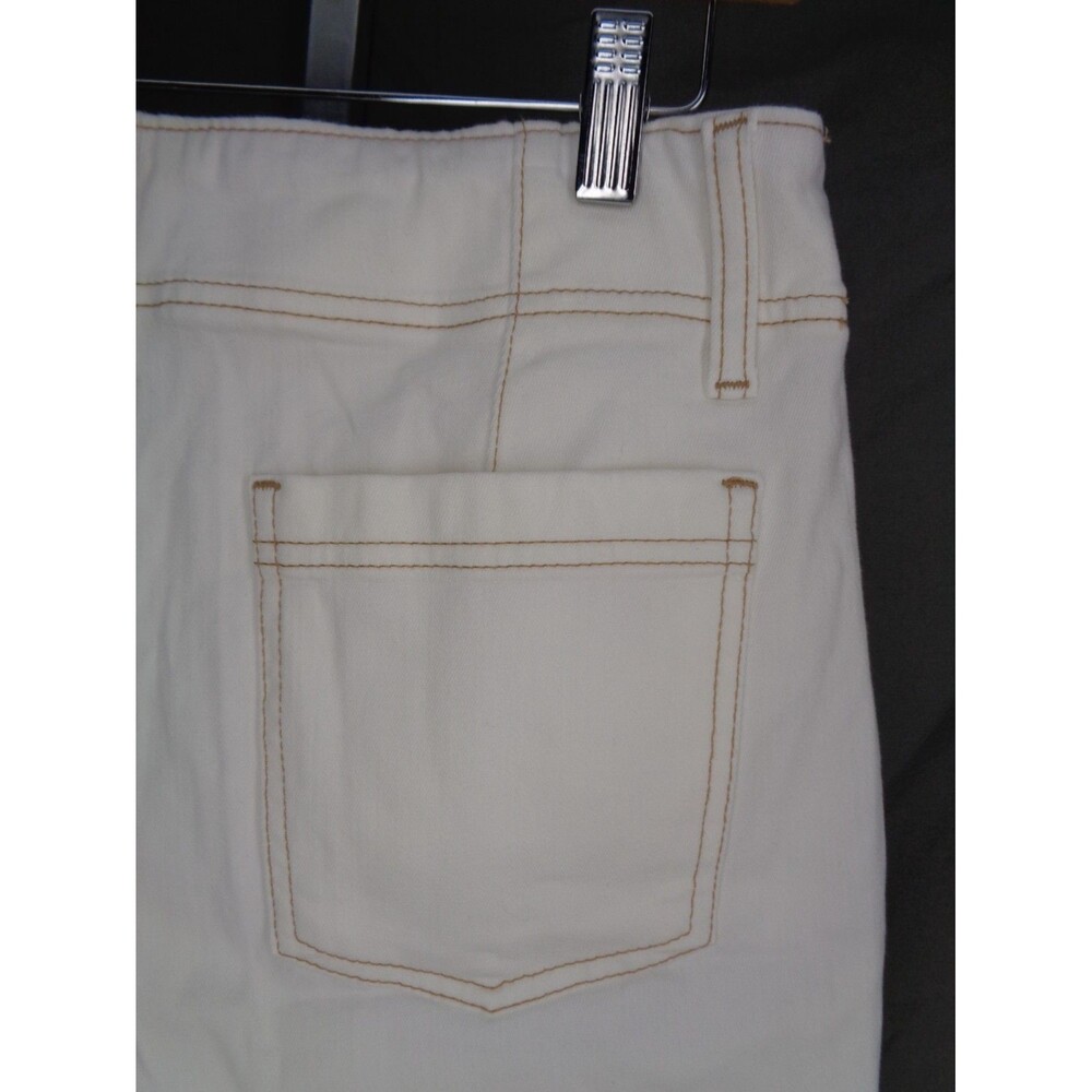 Chicos Alabaster Pull On Denim Shorts Coastal Beach Size 0.5 (6) Small New - Picture 6 of 12